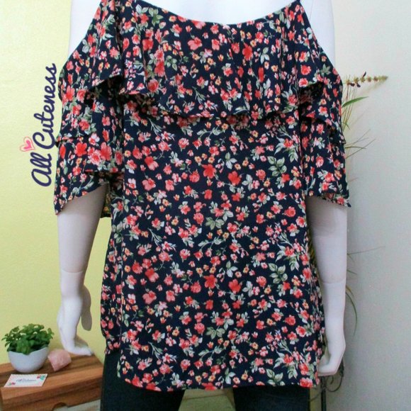 Plus Size Floral Print Blouse Size 2XL - Picture 3 of 3